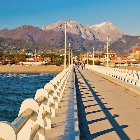 La Casina Di Marco Vakantiehuis Marina di Pietrasanta